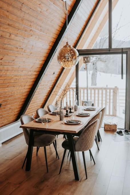 Harmony Villa Straja Lupeni  Exteriör bild